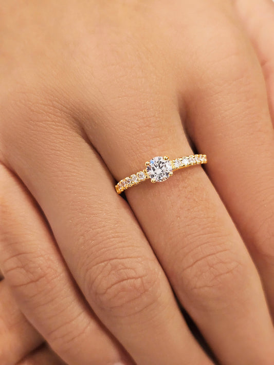 "Serene" ring