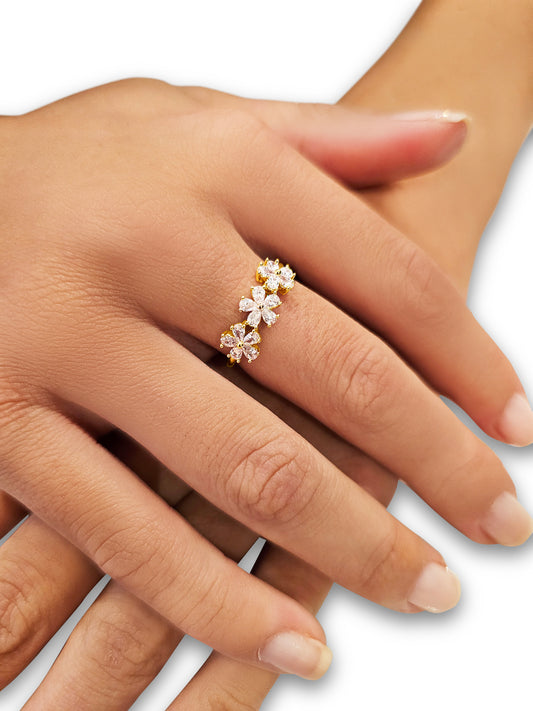 "Golden flora" ring