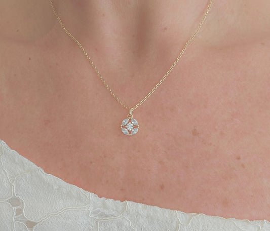 "Ellure" Ketting