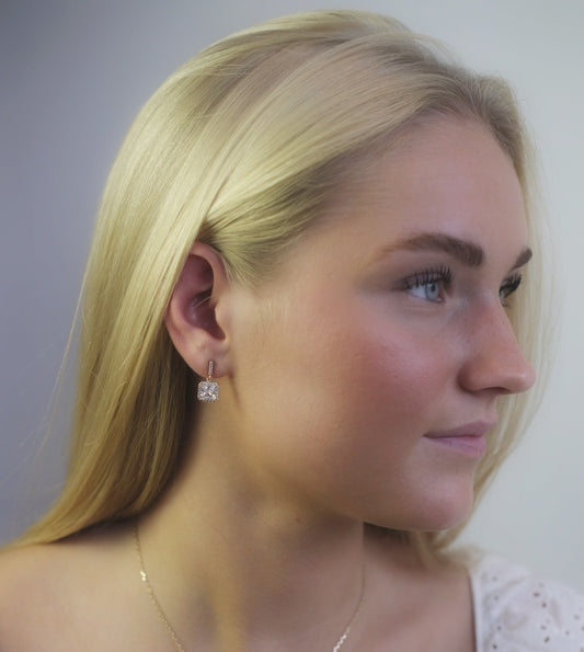 UITVERKOCHT Square gem Oorbellen - 18K Verguld Goud - Zirkonia - Pre orderen is mogelijk